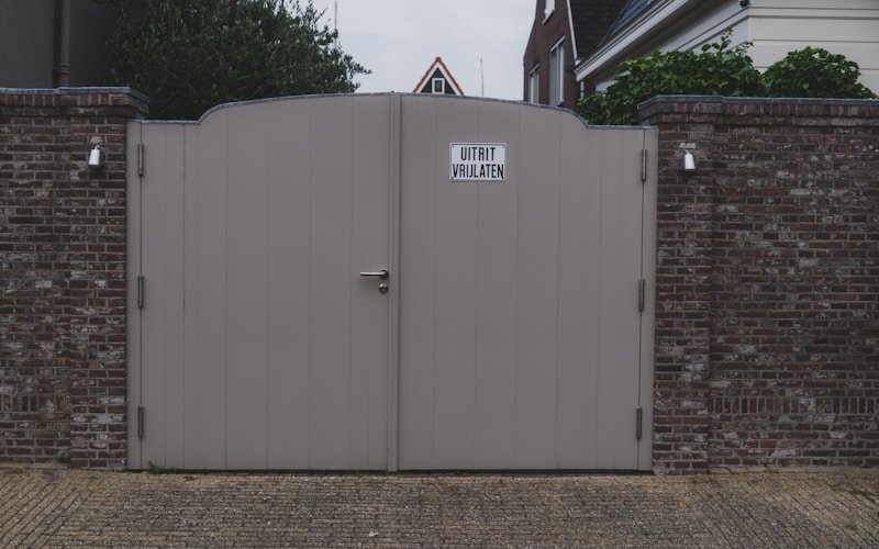 Slide gate installation for residential property Los Angeles